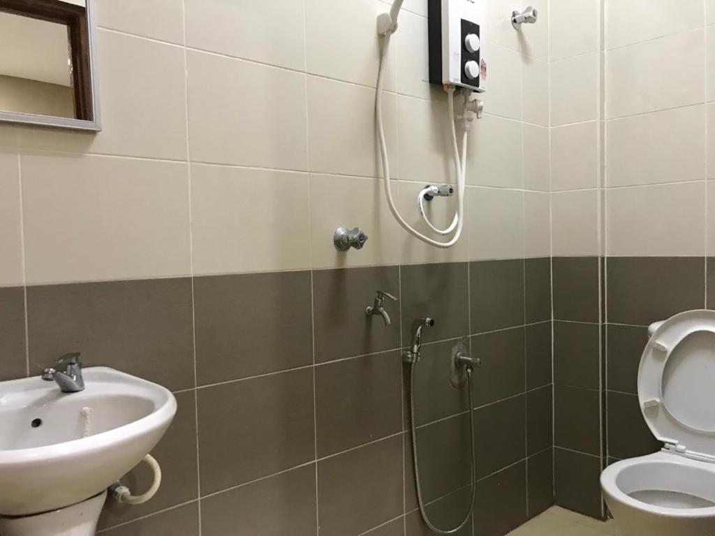Hotel Nawar Pasir Mas エクステリア 写真