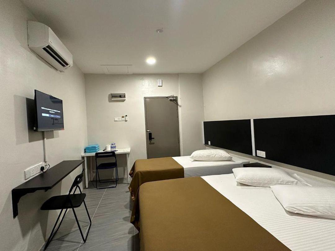 Hotel Nawar Pasir Mas エクステリア 写真